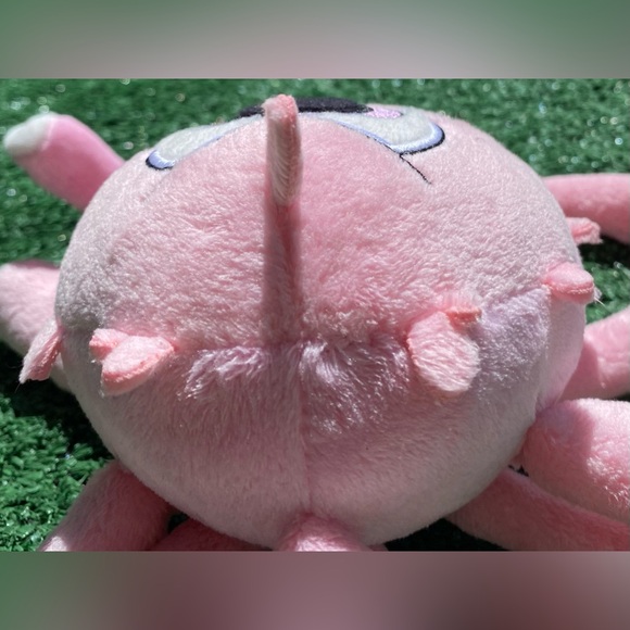 Dungeons & Dragons Beholder Phunny Plush Posable Arms - 11” - Picture 8 of 8